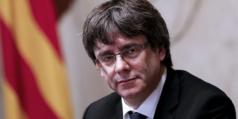 El pleno de Cataluña a favor de Puigdemont
