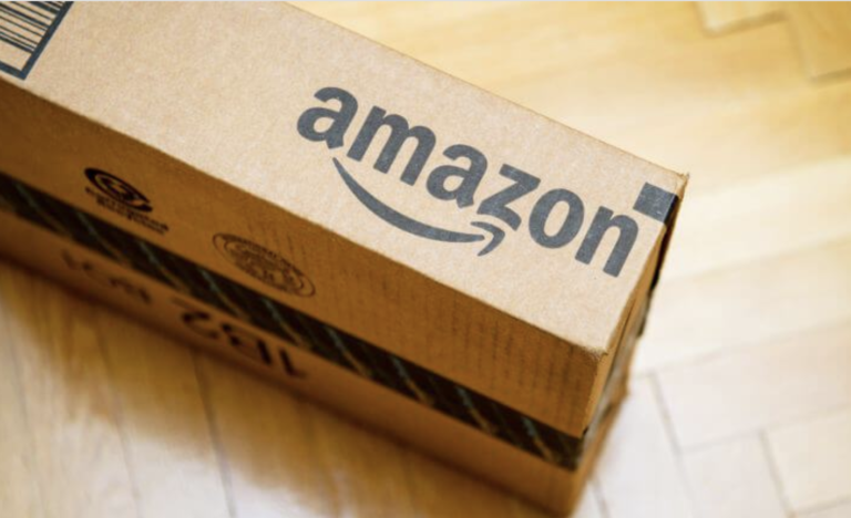 Amazon debe pagar más al correo postal