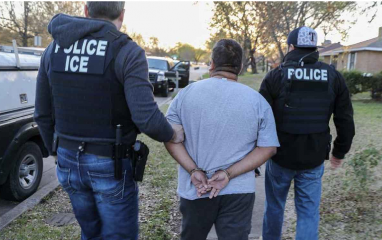 Llaman a inmigrantes a «No cooperar con policías»