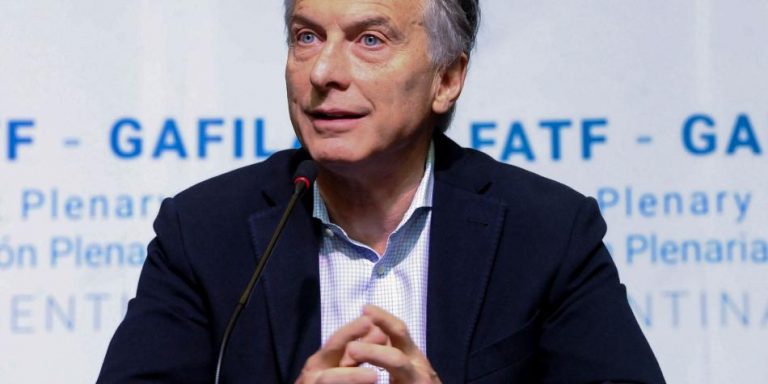 Argentina, obligada a pedirle ayuda al FMI