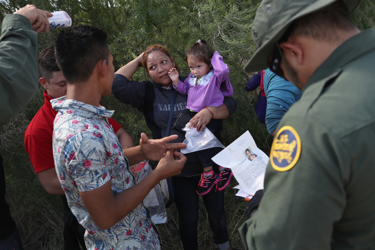 Millonaria recaudación para inmigrantes