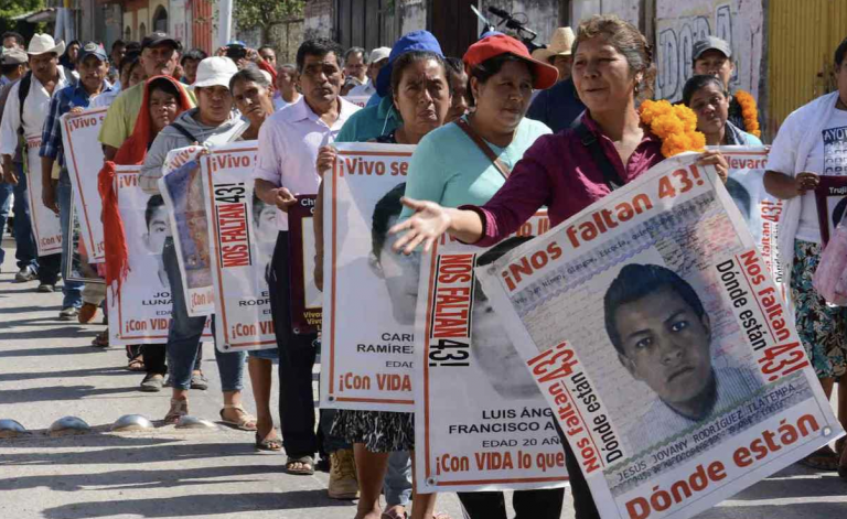 Ordenan crear comisión en «Caso Ayotzinapa»