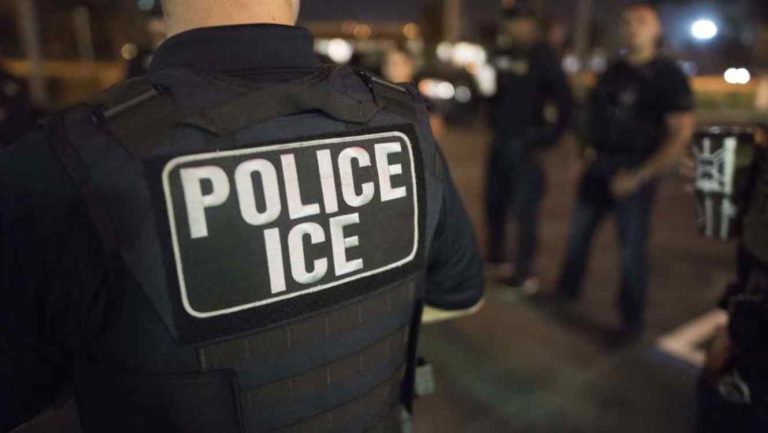 Redada de ICE sorprende a un alcalde