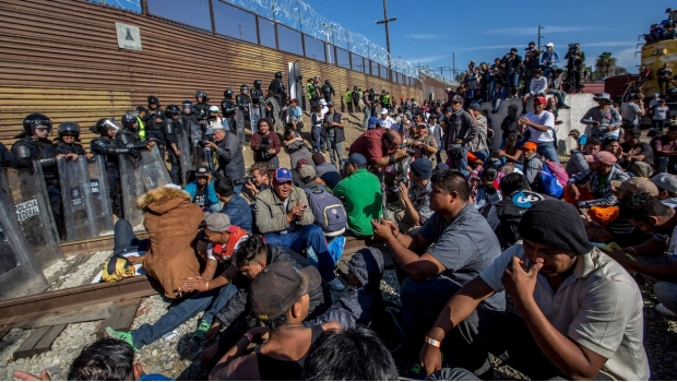 Migrantes de caravana esperarían hasta dos meses