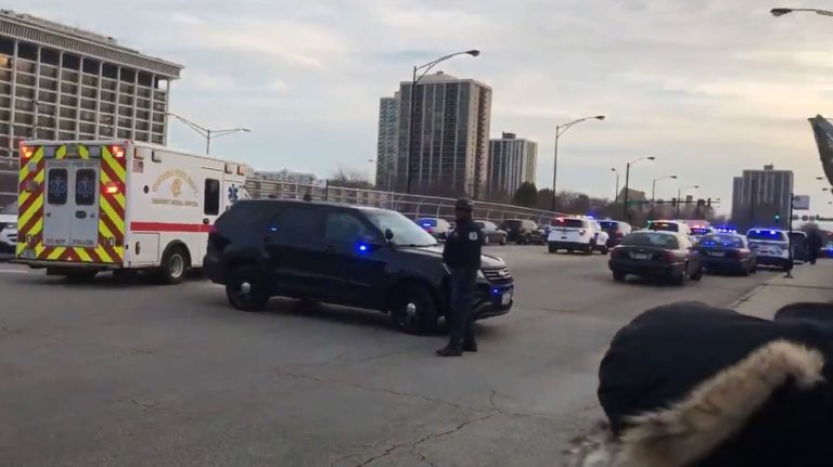 Varios muertos por tiroteo en hospital de Chicago