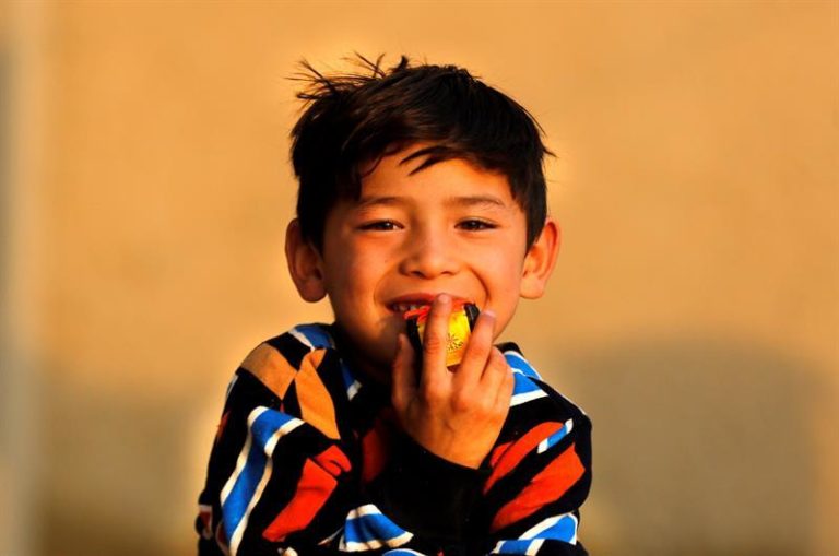 niño afgano que conoció a Messi