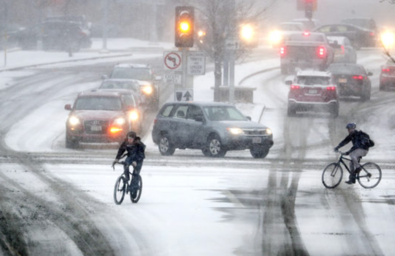 Miles de vuelos cancelados por tormenta