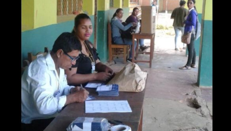TSE inaugura primarias en Bolivia