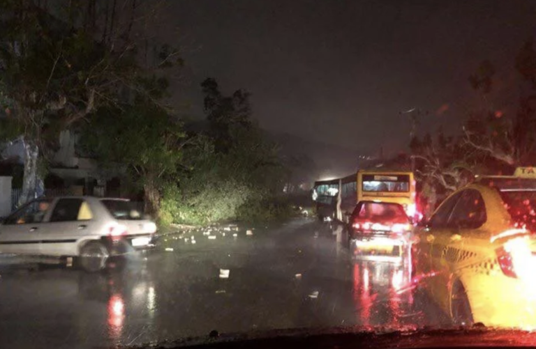 Fuerte tornado deja tres muertos en Cuba