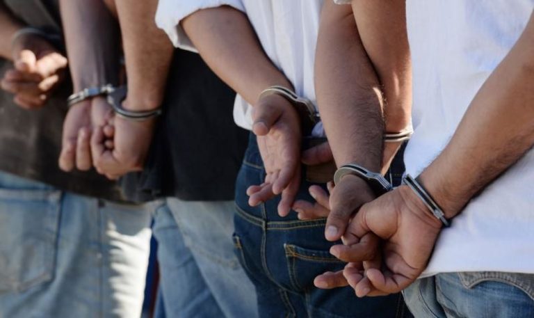 25 indocumentados detenidos en Carolina del Norte