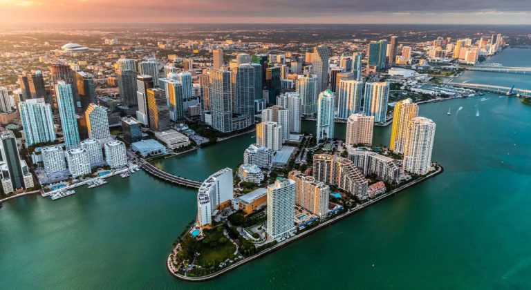 Miami entre las 5 ciudades más corruptas de EEUU