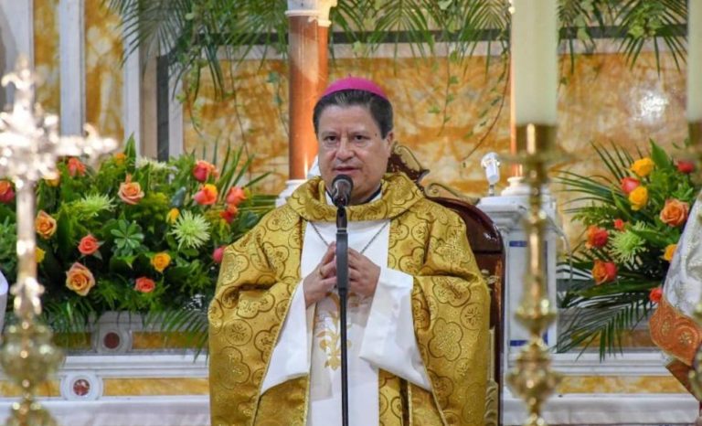 Arzobispo de Costa Rica denunciado por encubrir pedofilia