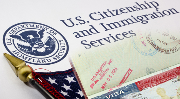 USCIS cambiará formulario para inmigrantes