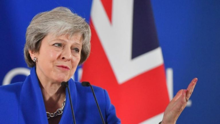 May pide a la UE una “breve demora” del Brexit