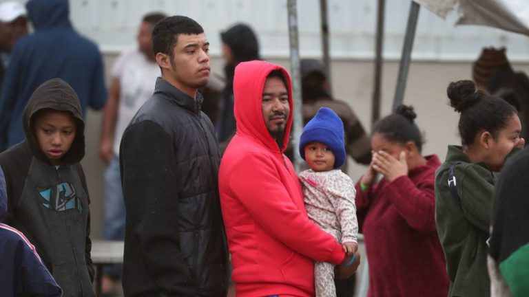Aumentan aprehensiones de migrantes en la frontera