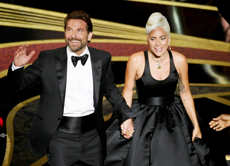 Bradley Cooper quiere más de Lady Gaga