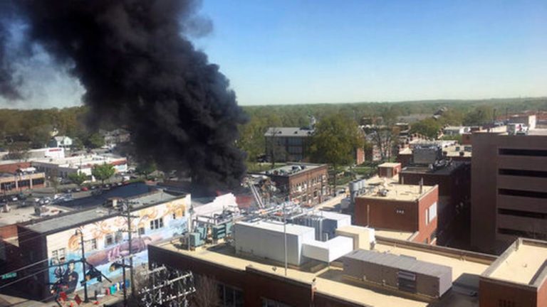 Durham: Explosión de gas deja 1 muerto y 15 heridos