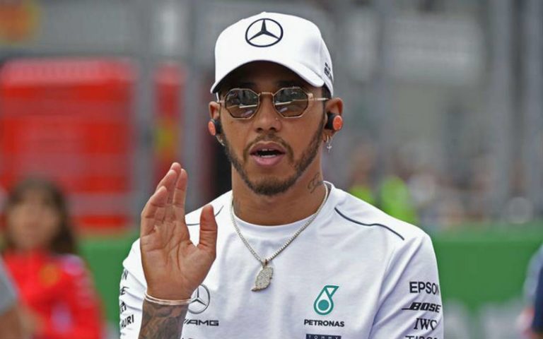 Hamilton: Los pilotos de Ferrari no cumplieron en carrera