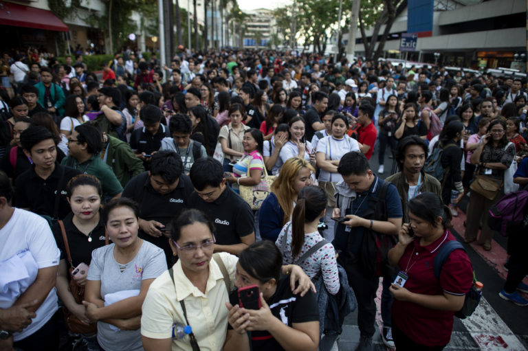 Sismo de magnitud 6,3 deja cinco muertos en Filipinas