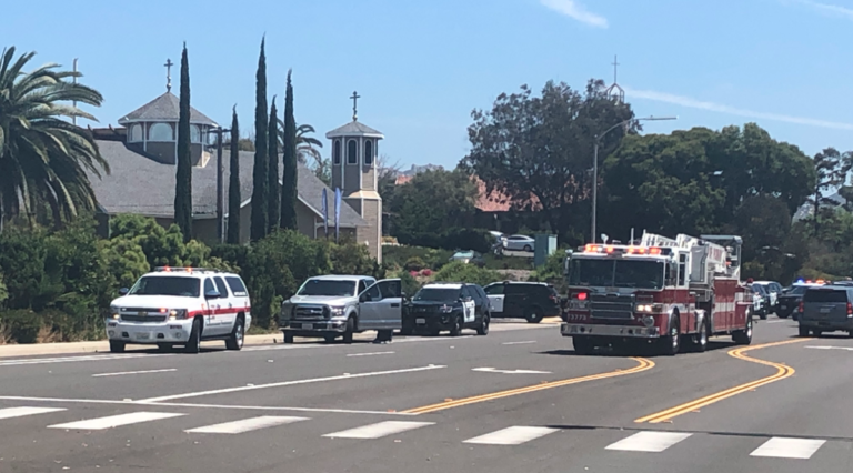 Tiroteo en sinagoga de California dejó un muerto y varios heridos