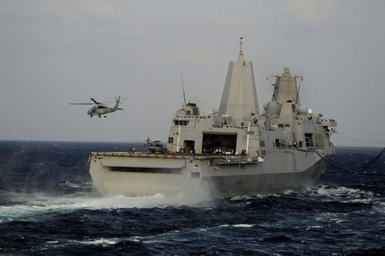 USS Arlington apoyará al USS Abraham Lincoln ante posibles amenazas de Irán