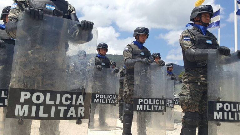 Honduras: Policía Militar hiere a cinco estudiantes