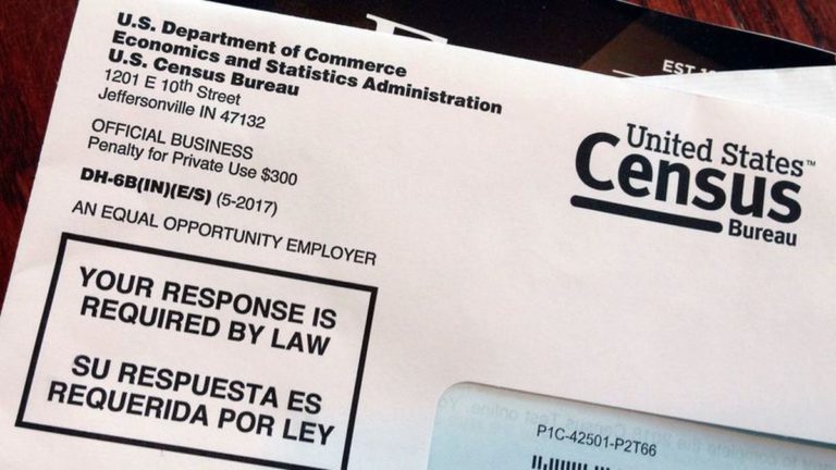 Niegan cambio de abogados que defienden pregunta del censo