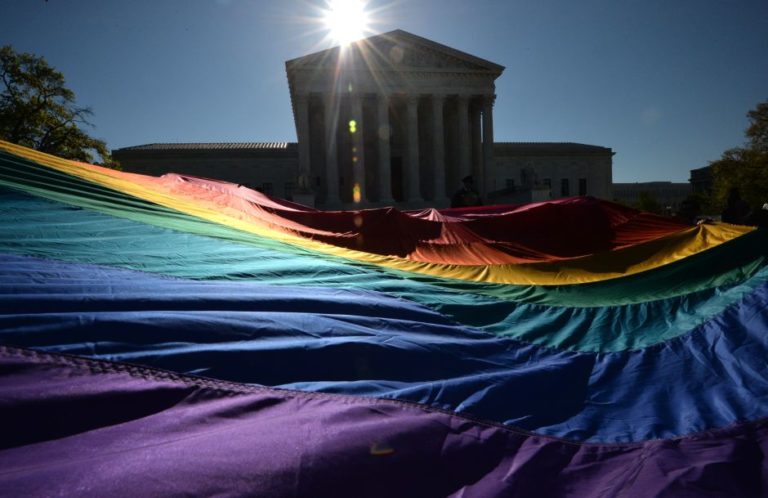 Corporaciones defienden ante Corte Suprema derechos LGBTQ