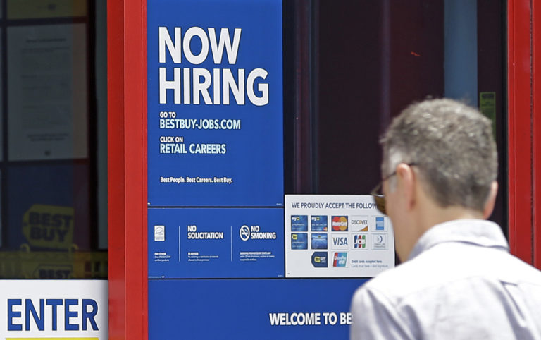 Economía de EEUU creó 224 mil empleos en junio