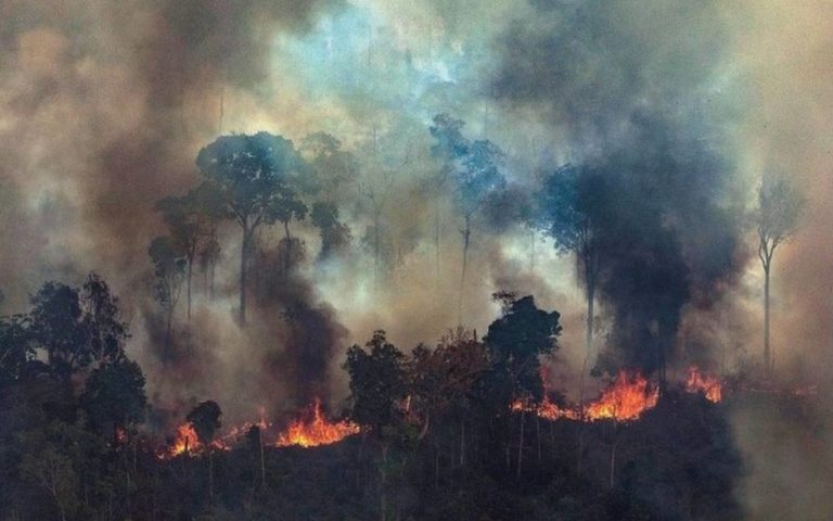 Brasil avanza en combate de incendios en el Amazonas