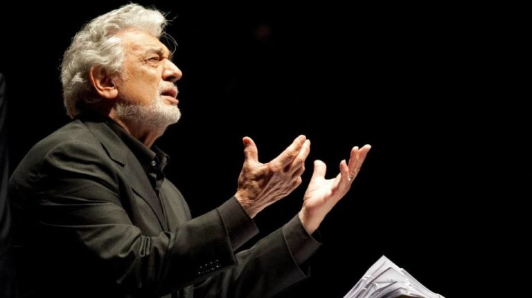 “Acoso sexual”: Le cancelan dos actuaciones a Plácido Domingo