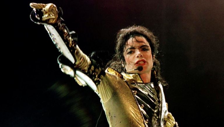 Michael Jackson estaba calvo y con cicatrices al morir