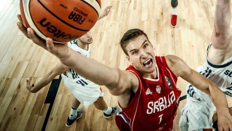FIBA: Serbia desbanca a EE.UU. a 10 días del mundial
