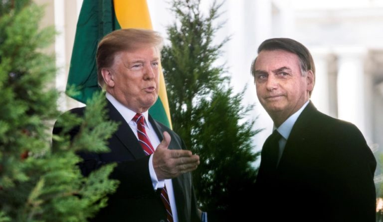 Trump elogió “trabajo duro” de Bolsonaro en el Amazonas