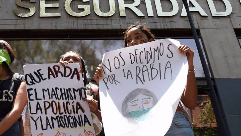 México: Suspendidos policías por presunta violación de menor