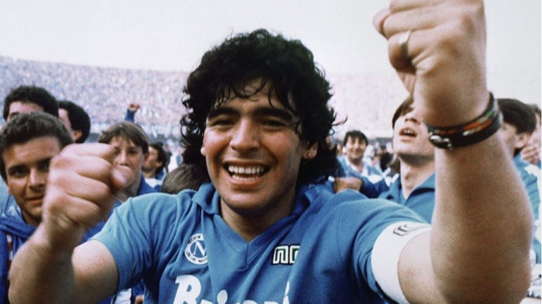 Presentan documental sobre Maradona en Buenos Aires