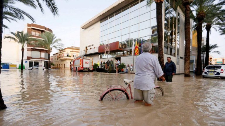 España: Al menos seis muertos por intensas lluvias