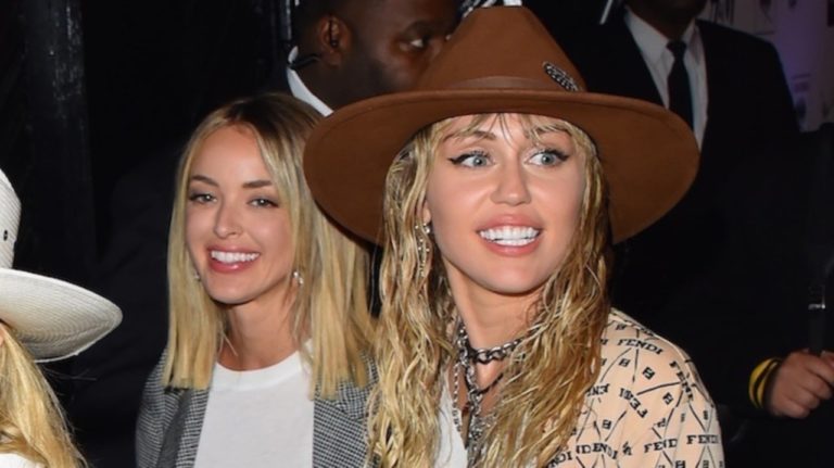 Miley Cyrus y Kaitlynn Carter viven juntas