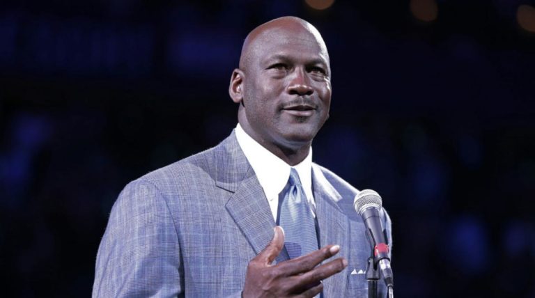 ¡Solidario! Michael Jordan donará $1 millón a Bahamas