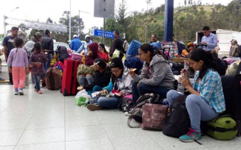 Colombia busca ayuda por masiva migración venezolana