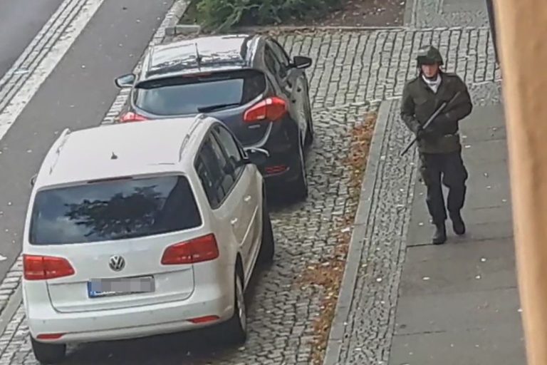 Hombre del tiroteo en Halle, Alemania, confiesa crimen