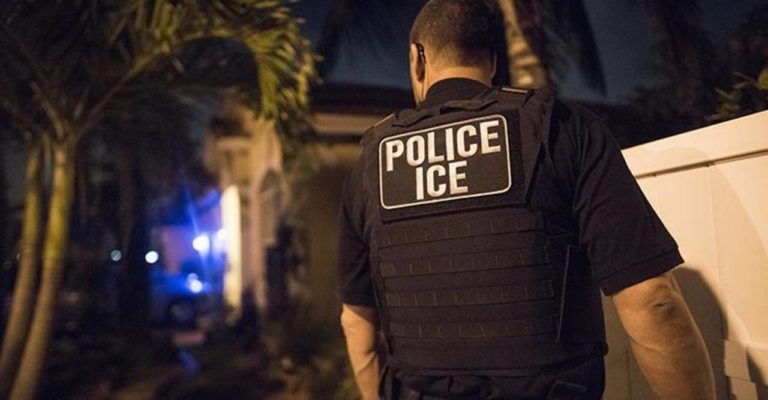Mega operativo: ICE arrestó a 97 indocumentados