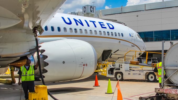 737 MAX de United no volarán hasta enero de 2020