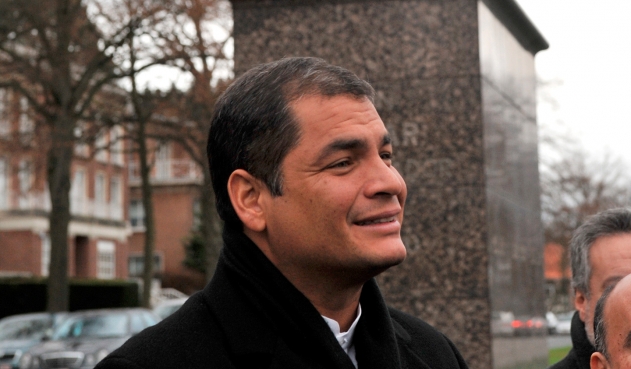 ¡Está en Bélgica!: Correa pide elecciones  y se ofrece como candidato