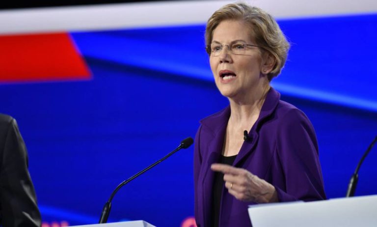 Debate demócrata cerró filas contra la senadora Warren