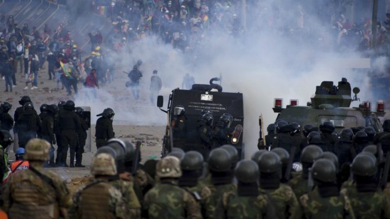 ¡Se agudiza la crisis! Cinco muertos en protestas en Bolivia