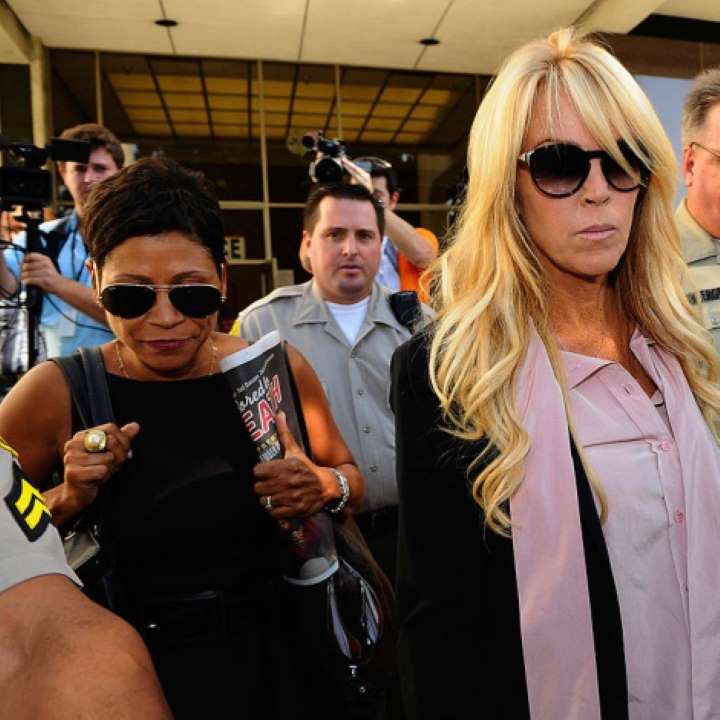 De tal palo, tal astilla: Detienen a madre de Lindsay Lohan