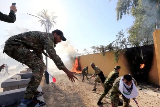 Dos cohetes caen cerca de Embajada de EEUU en Bagdad