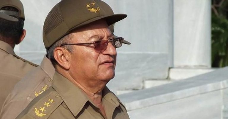EEUU prohíbe ingreso al país a ministro de Defensa cubano