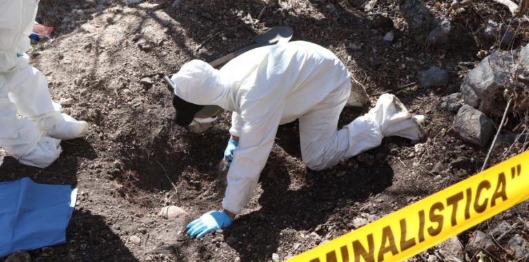 México: Recuperados 1.124 cuerpos en fosas clandestinas